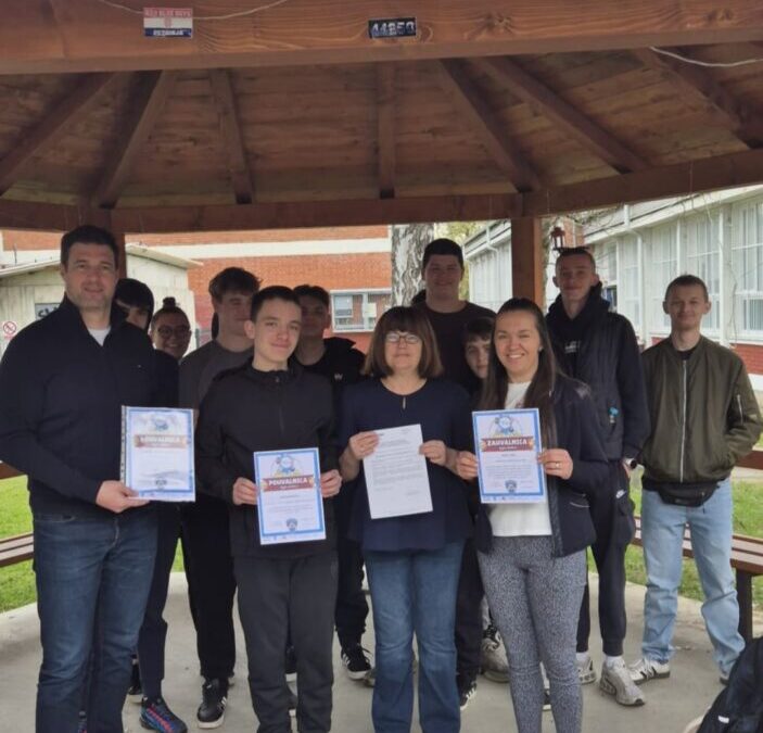 Uspjeh naših učenika na 8. Državnom natjecanju u poznavanju prometnih propisa